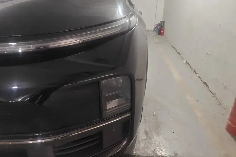 Li Auto L9 2022 Max Edition — миниатюра 4