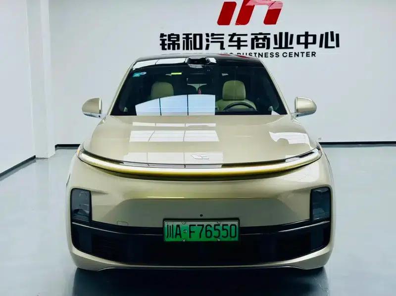 Li Auto L9 2022 Max Edition — миниатюра 2