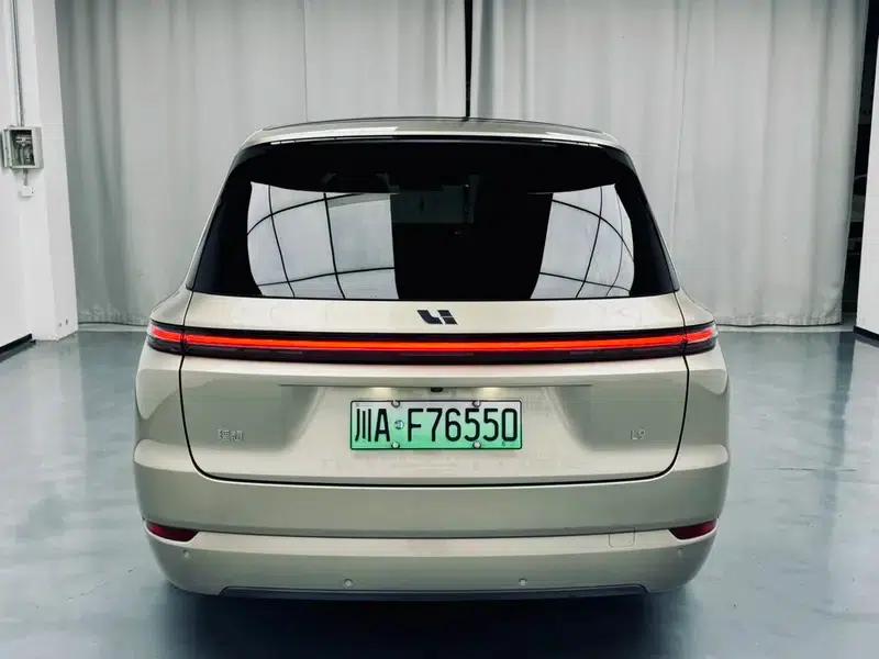 Li Auto L9 2022 Max Edition — миниатюра 4
