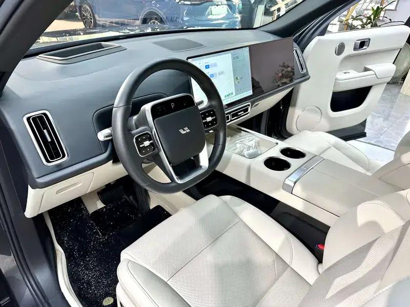 Li Auto L9 2024 Ultra Edition — миниатюра 12