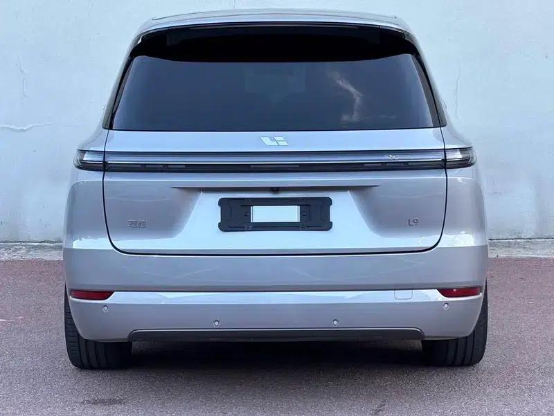 Li Auto L9 2022 Max Edition — миниатюра 4