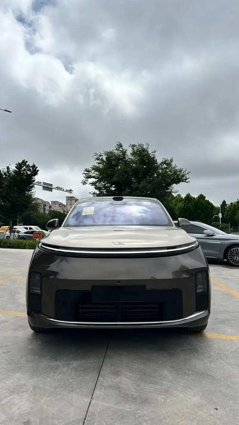 Li Auto L9 2026 Livis — миниатюра 2