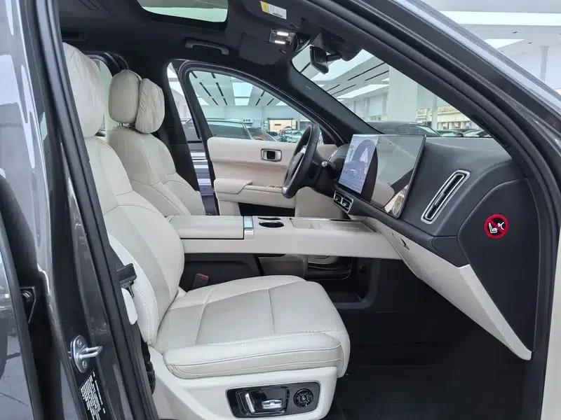 Li Auto L9 2023 Pro Edition — миниатюра 17