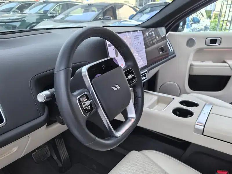 Li Auto L9 2023 Pro Edition — миниатюра 10