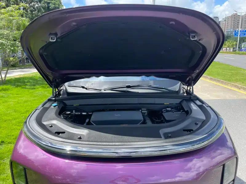 Li Auto L9 2022 Max Edition — миниатюра 8