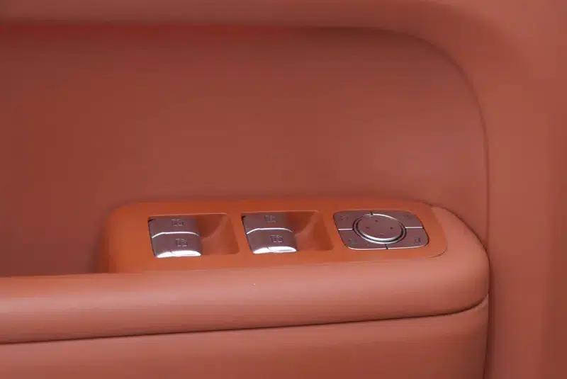Li Auto L8 2024 Pro Edition — миниатюра 22