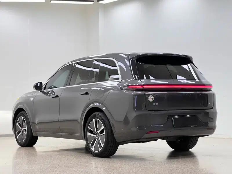 Li Auto L8 2024 Max Edition — миниатюра 4