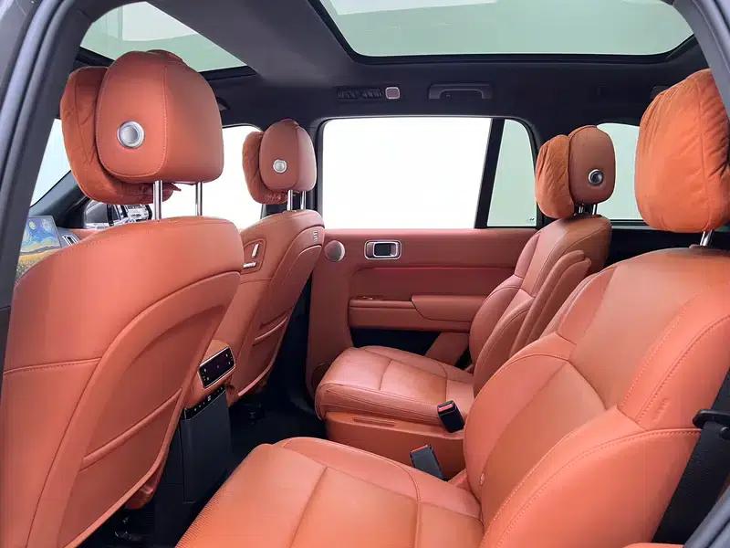 Li Auto L8 2024 Max Edition — миниатюра 31