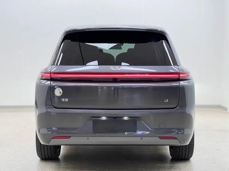 Li Auto L8 2024 Max Edition — миниатюра 5
