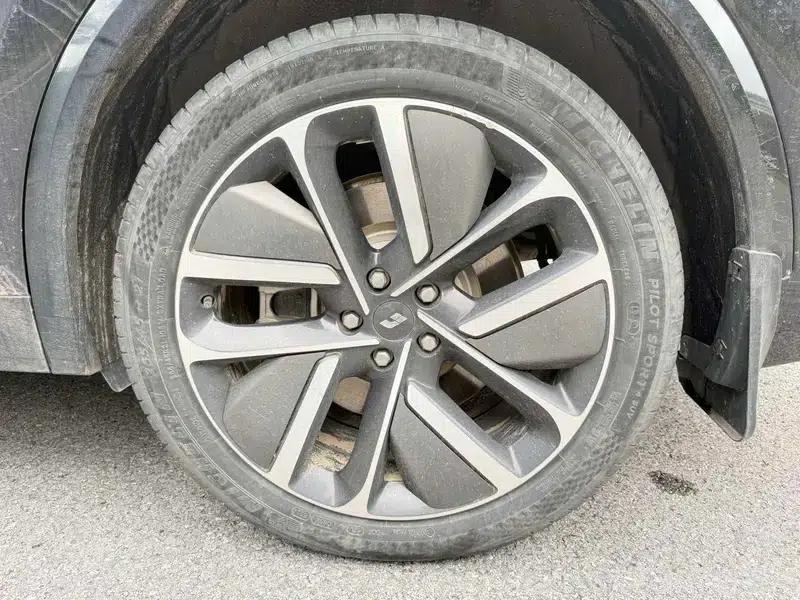 Li Auto L8 2024 Pro Edition — миниатюра 7