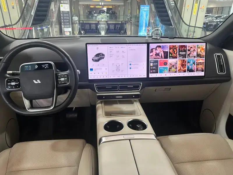 Li Auto L8 2023 Air Edition — миниатюра 4