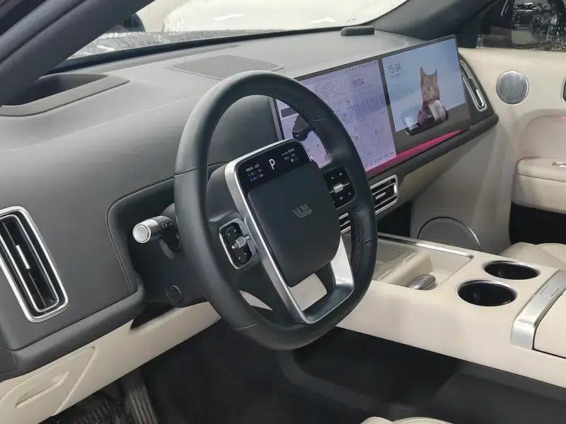 Li Auto L8 2024 Max Edition — миниатюра 7