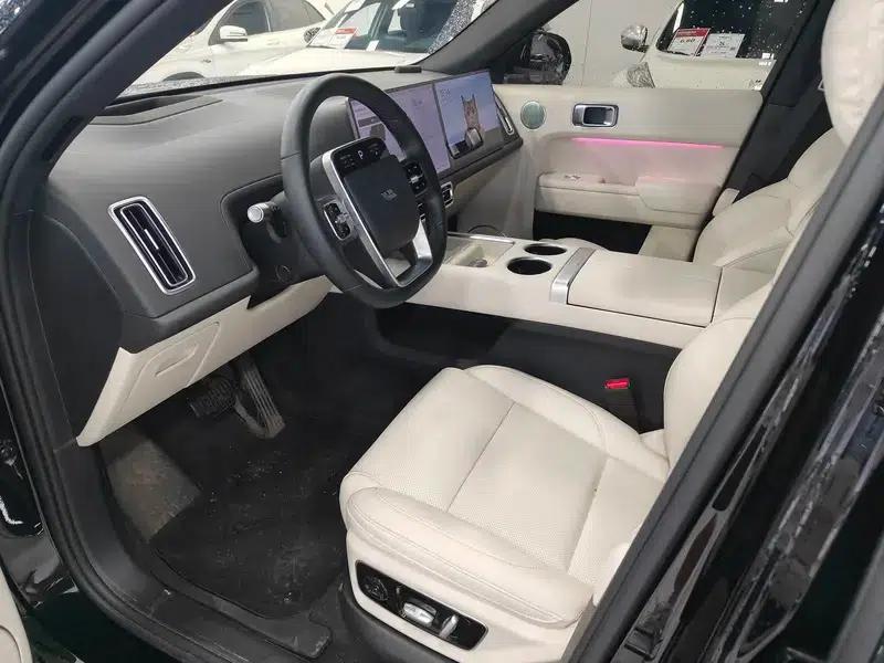 Li Auto L8 2024 Max Edition — миниатюра 8