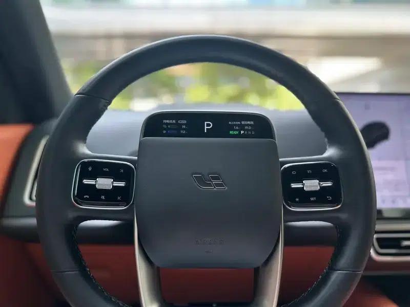 Li Auto L8 2024 Pro Edition — миниатюра 16