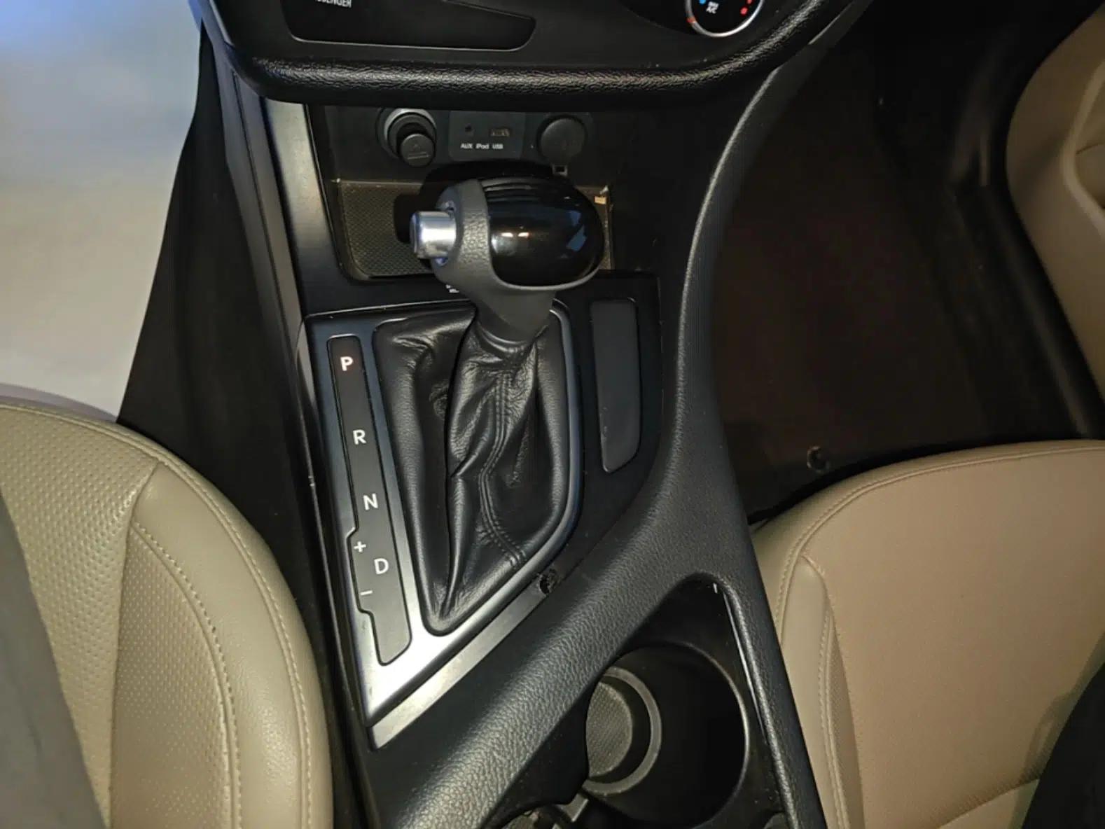 Kia K5 2015 2.0L Automatic GL — миниатюра 16