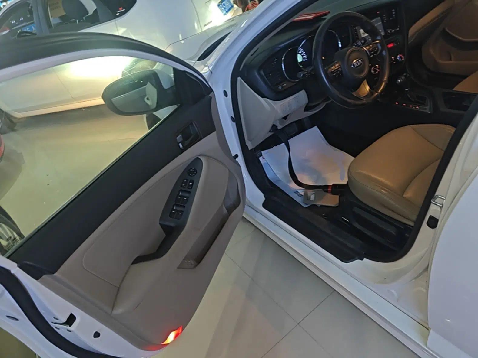 Kia K5 2015 2.0L Automatic GL — миниатюра 18