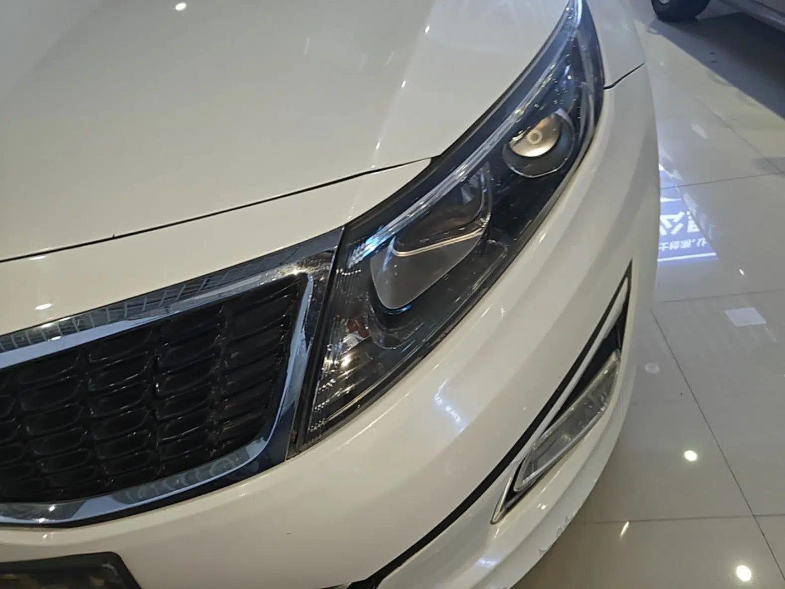 Kia K5 2015 2.0L Automatic GL — миниатюра 8