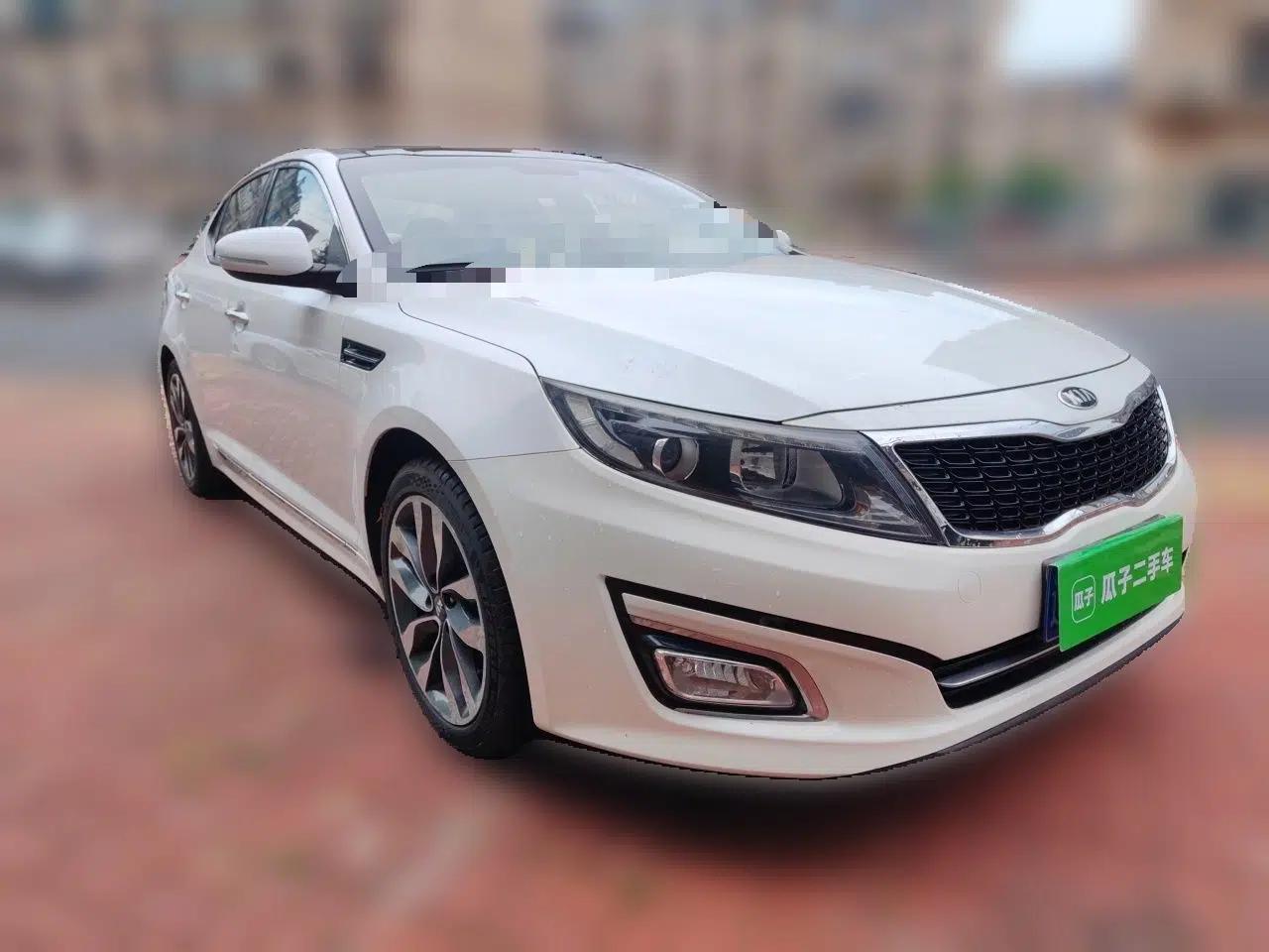 Kia K5 2014 2.0L Automatic LUXURY — миниатюра 3