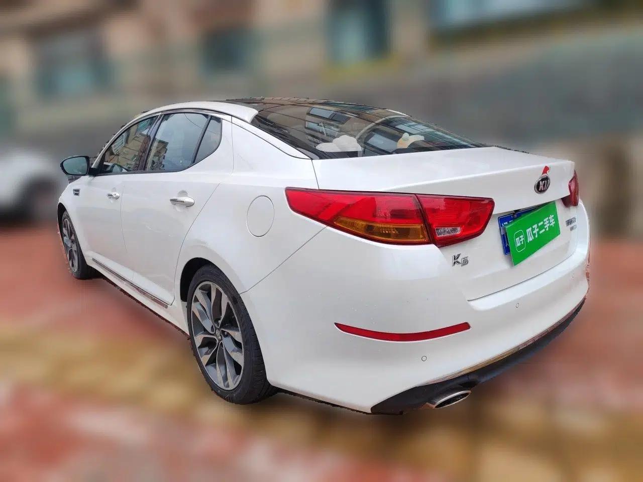 Kia K5 2014 2.0L Automatic LUXURY — миниатюра 4