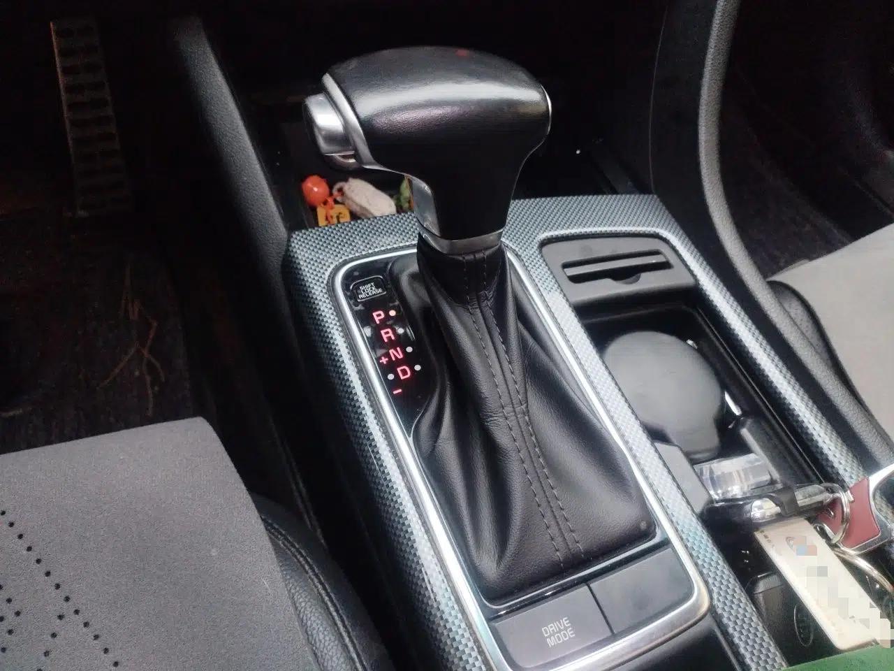 Kia K5 2016 1.6T Automatic LUX — миниатюра 14