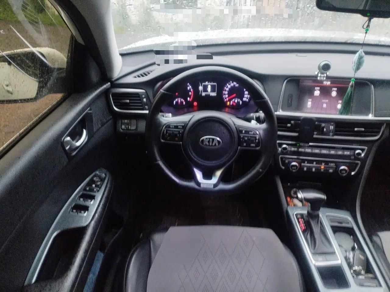 Kia K5 2016 1.6T Automatic LUX — миниатюра 10
