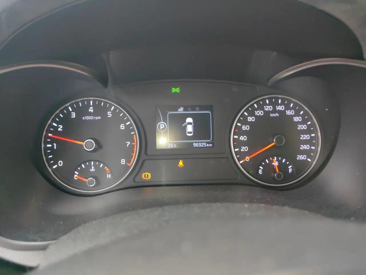 Kia K5 2016 1.6T Automatic LUX — миниатюра 11