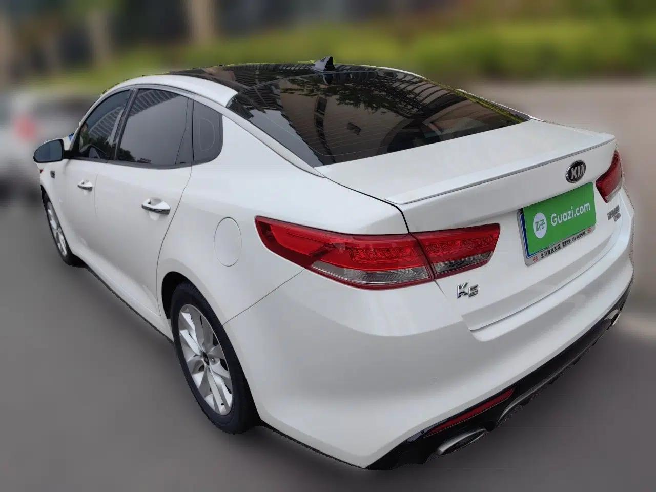 Kia K5 2016 1.6T Automatic LUX — миниатюра 4