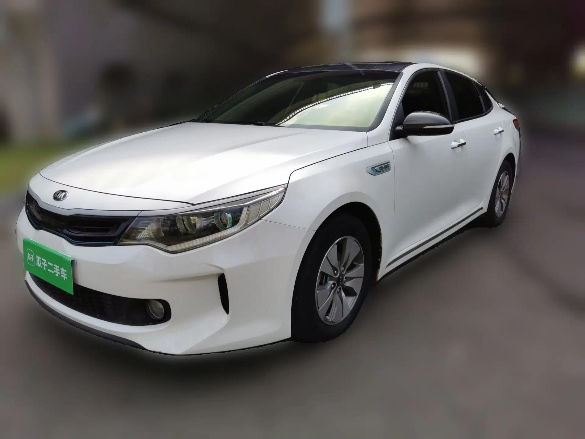 Kia K5 2016 2.0L Hybrid GLS — миниатюра 1