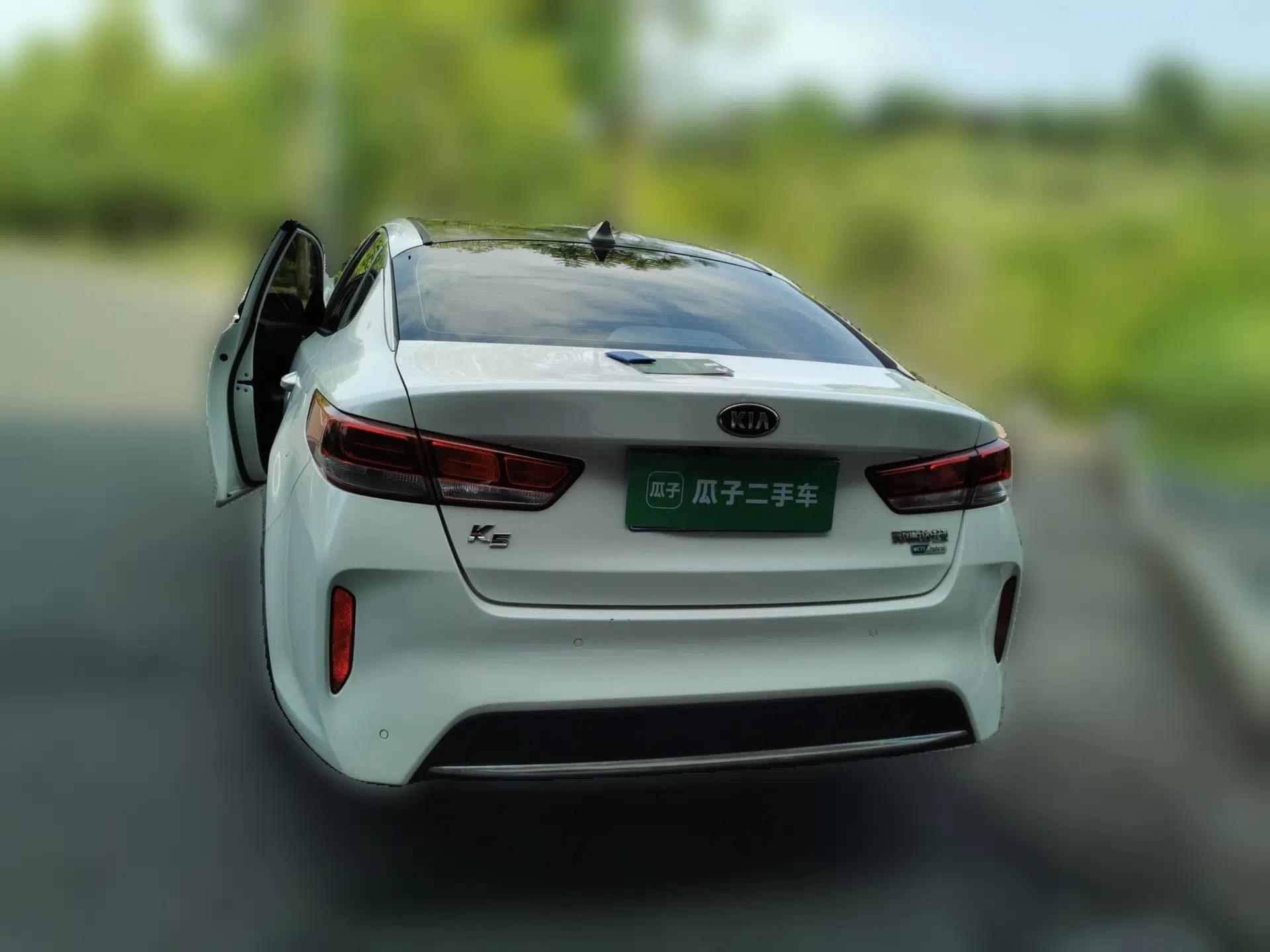 Kia K5 2016 2.0L Hybrid GLS — миниатюра 5