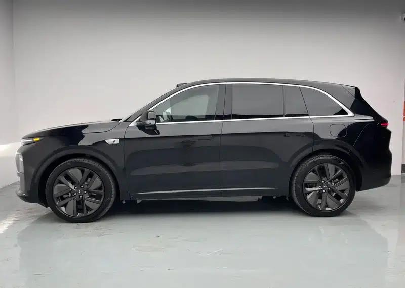 Li Auto L6 2024 Max Edition — миниатюра 4