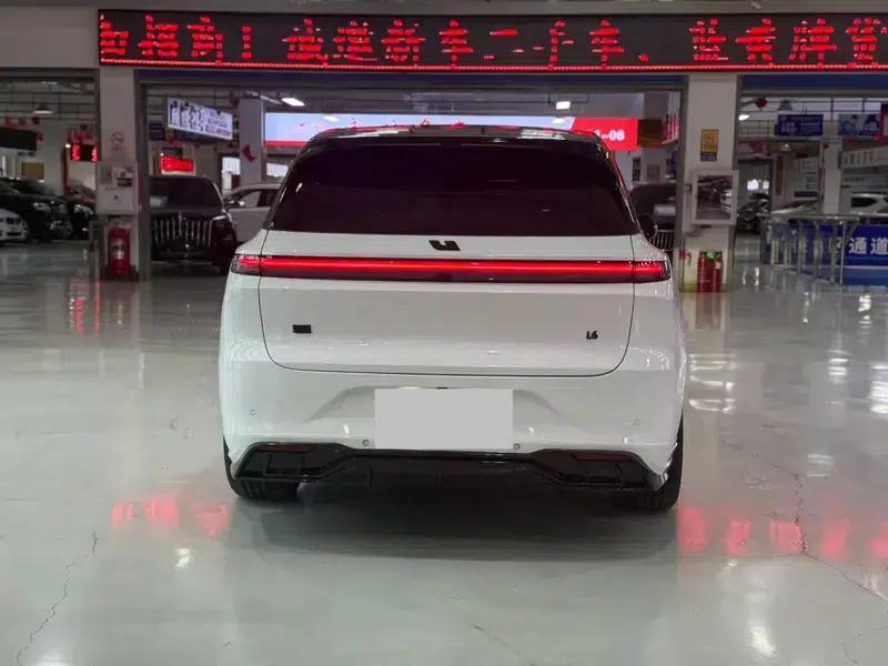 Li Auto L6 2024 Pro Edition — миниатюра 5