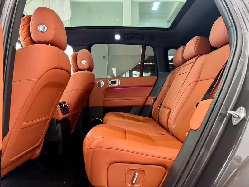 Li Auto L6 2024 Max Edition — миниатюра 15