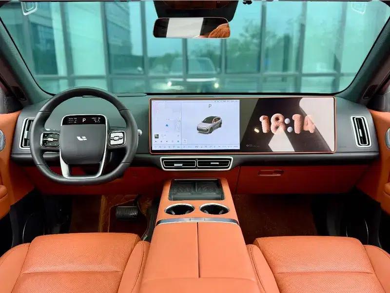 Li Auto L6 2024 Pro Edition — миниатюра 13