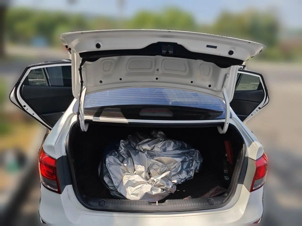 Kia K2 2015 Sedan 1.4L Automatic GLS — миниатюра 19