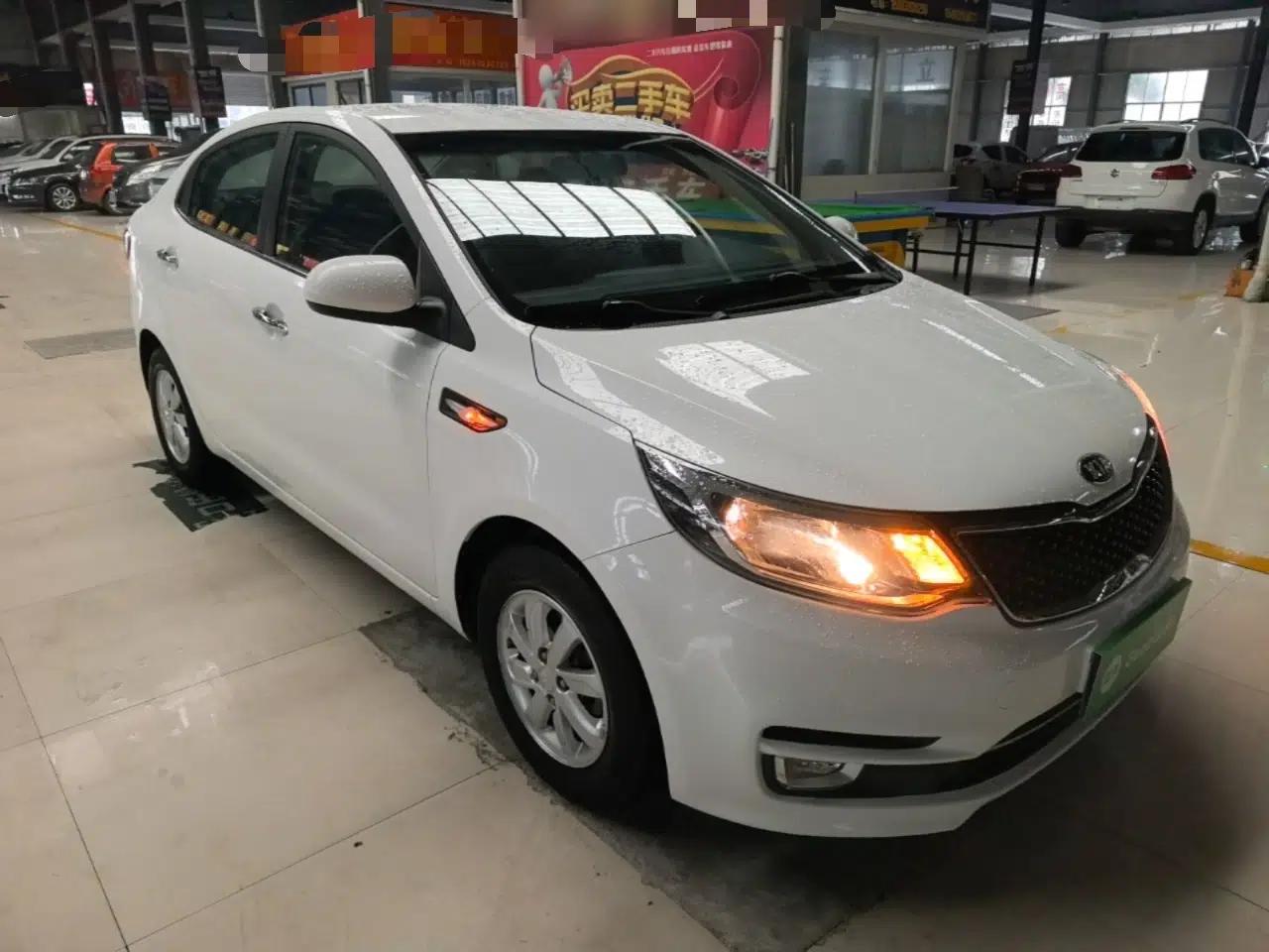 Kia K2 2015 Sedan 1.4L MT GLS — миниатюра 3