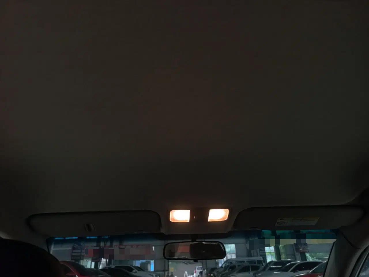 Kia K2 2015 Sedan 1.4L MT GLS — миниатюра 21