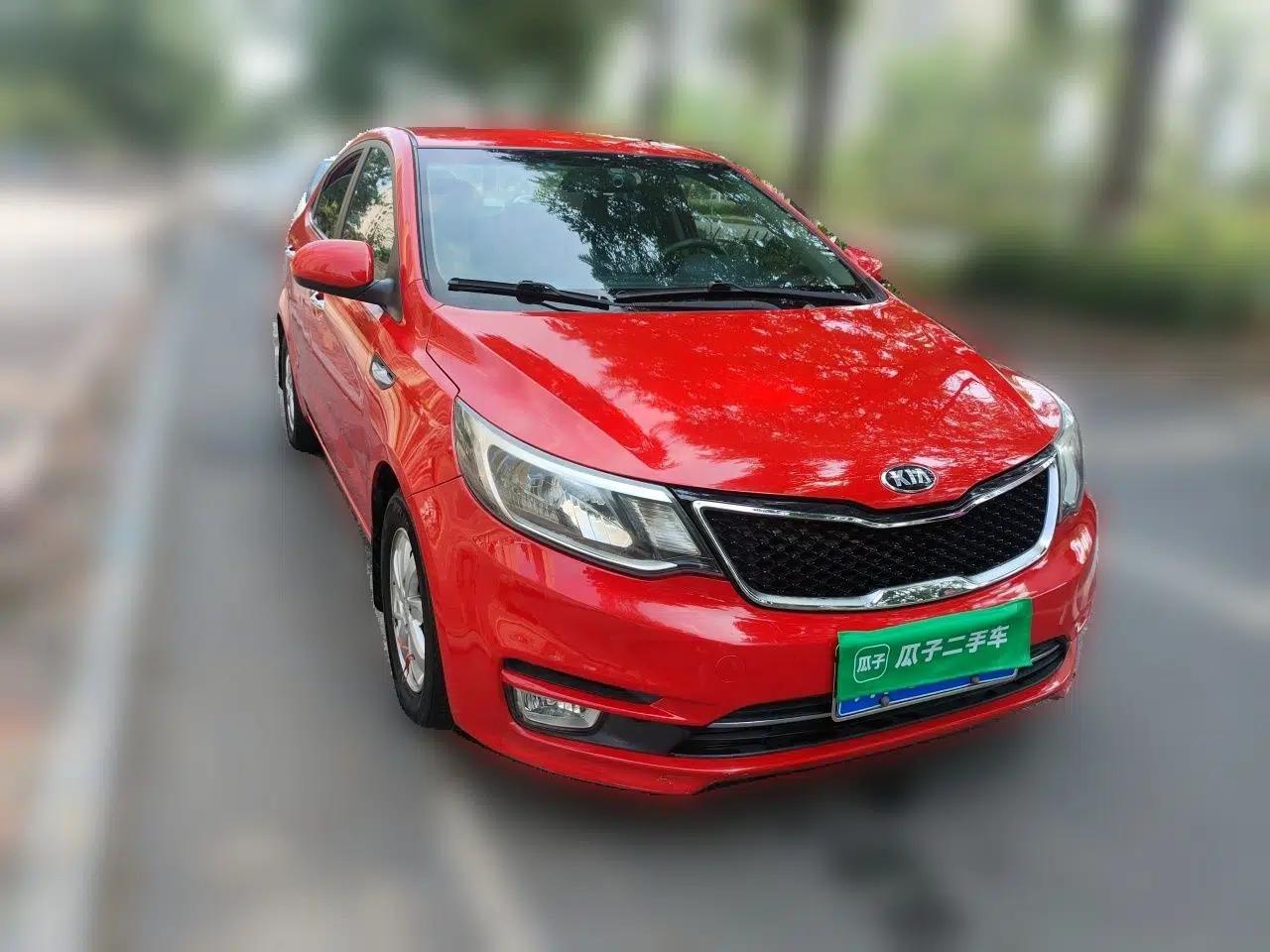 Kia K2 2015 Sedan 1.4L Automatic GLS — миниатюра 3