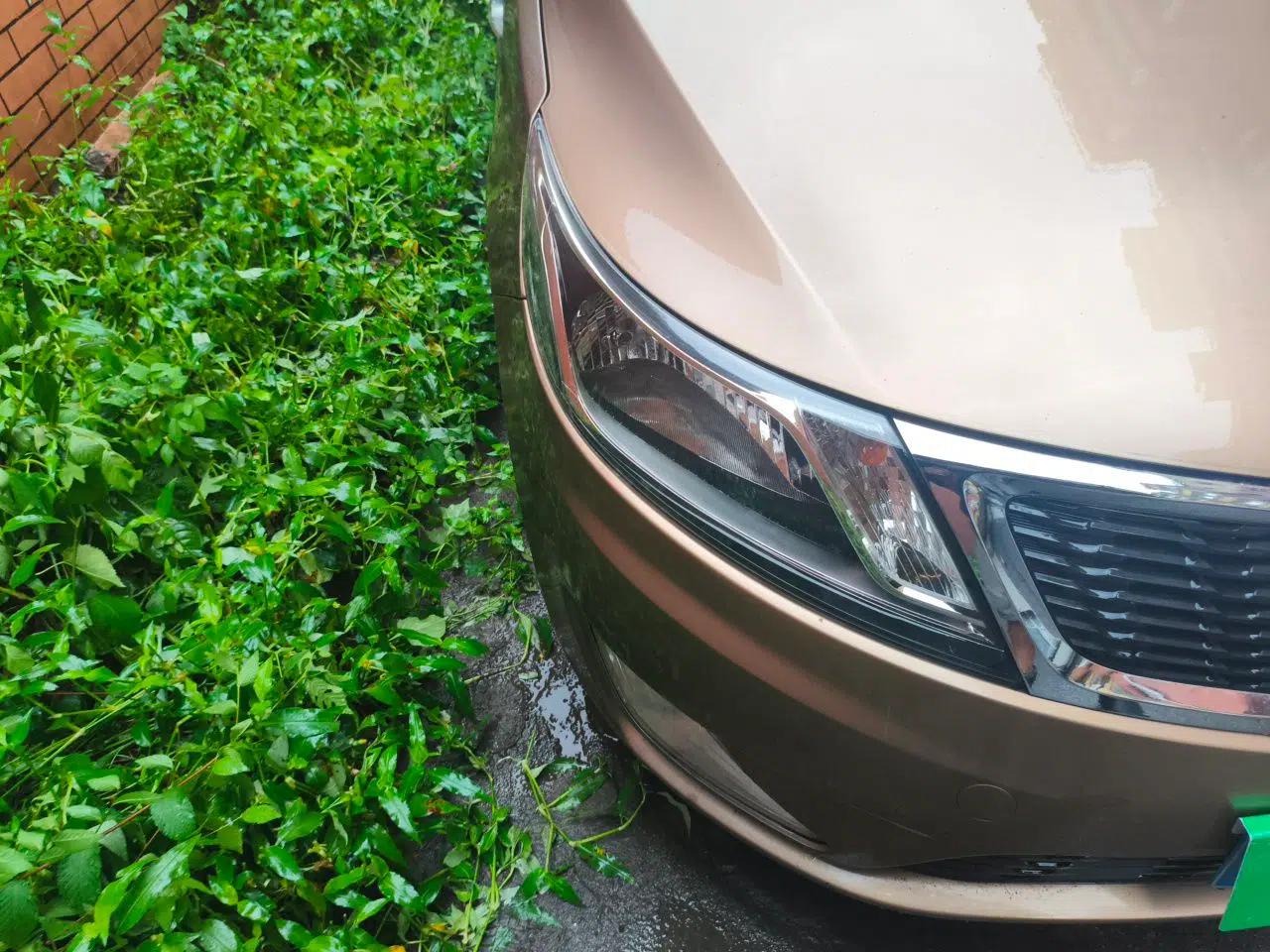 Kia K2 2012 Sedan 1.4L Automatic GLS Commemorative Edition — миниатюра 7