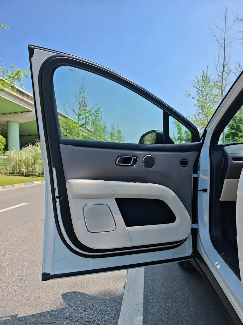 Li Auto i6 2025 Two-Wheel Drive Standard Edition — миниатюра 15