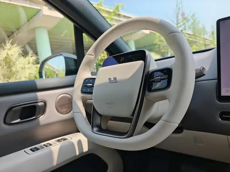 Li Auto i6 2025 Two-Wheel Drive Standard Edition — миниатюра 9
