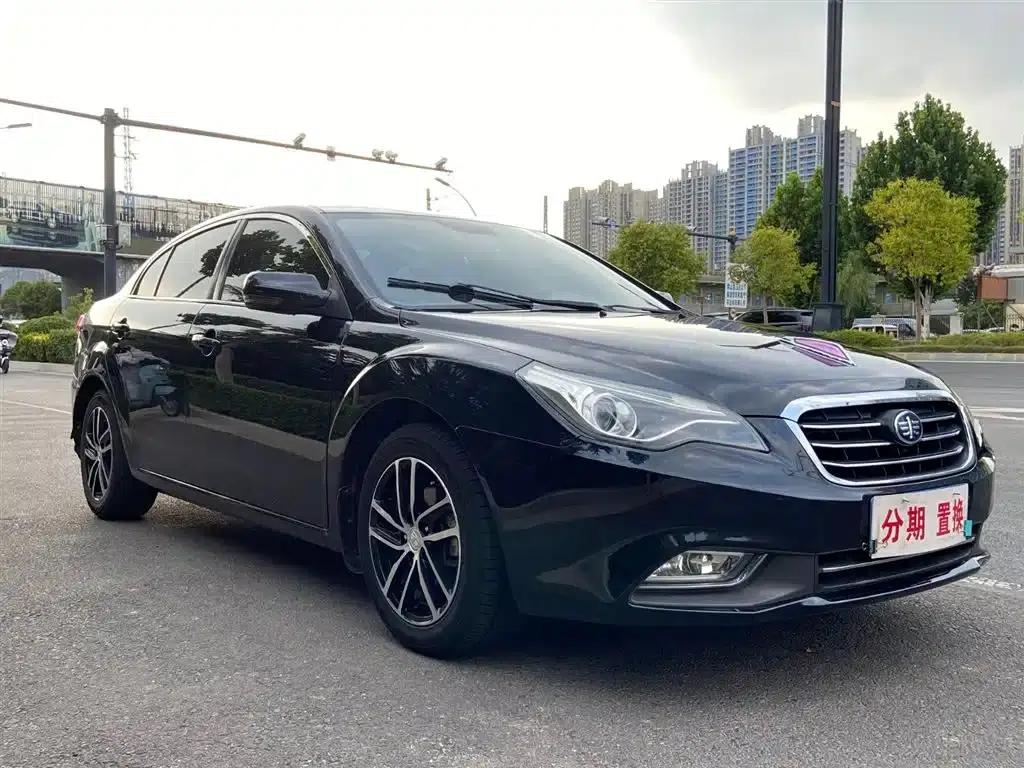 Besturn B50 2013 1.6L Manual Deluxe Edition — миниатюра 3
