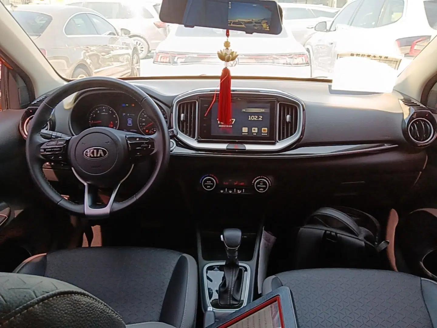 Kia kx1 Stonic 2019 1.4L Automatic Sport Edition China VI — миниатюра 17
