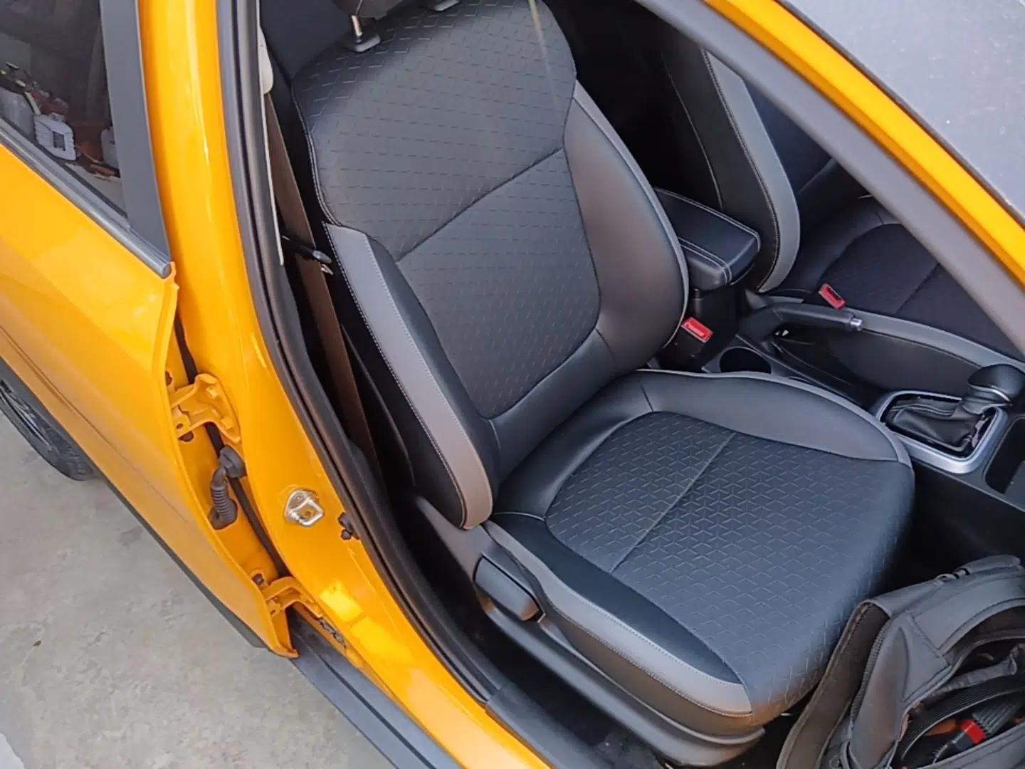 Kia kx1 Stonic 2019 1.4L Automatic Sport Edition China VI — миниатюра 24