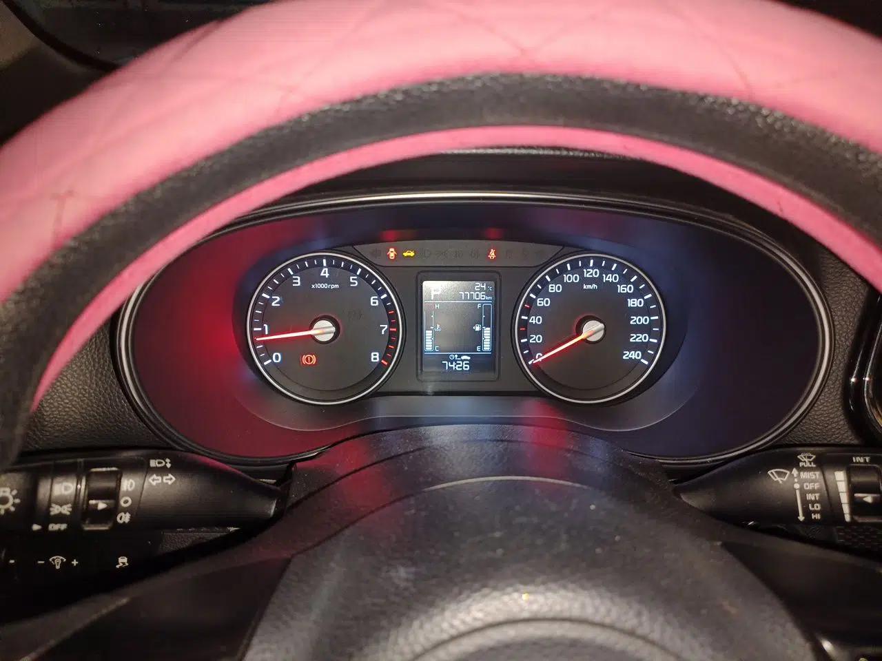 Kia KX3 2015 1.6L Automatic Two-Wheel Drive DLX — миниатюра 11