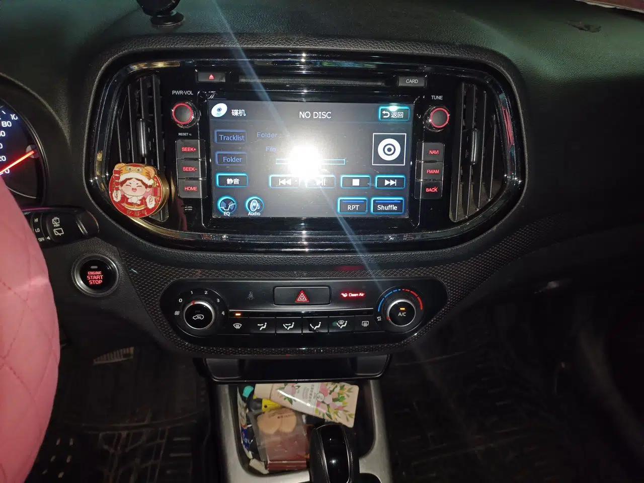 Kia KX3 2015 1.6L Automatic Two-Wheel Drive DLX — миниатюра 13