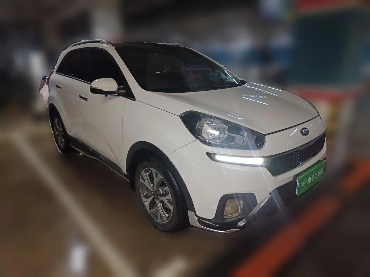 Kia KX3 2015 1.6L Automatic Two-Wheel Drive DLX — миниатюра 3