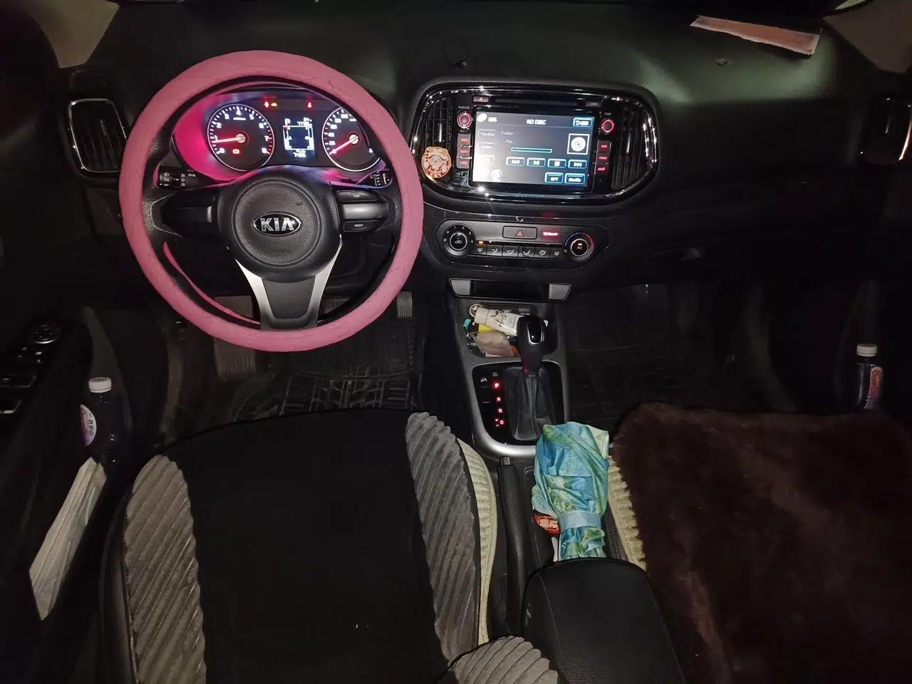Kia KX3 2015 1.6L Automatic Two-Wheel Drive DLX — миниатюра 9
