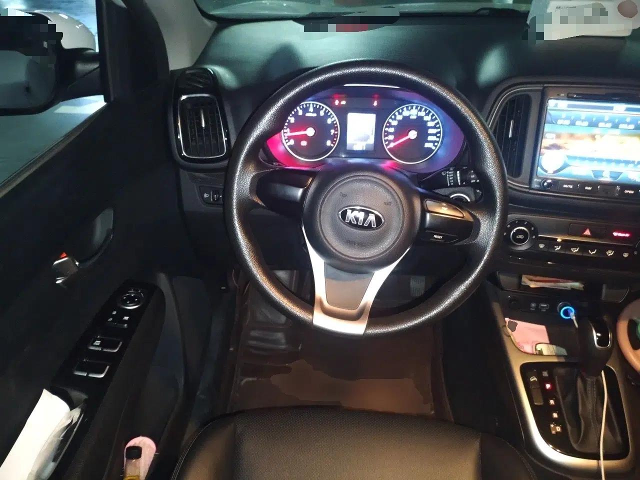 Kia KX3 2015 1.6L Automatic Two-Wheel Drive DLX — миниатюра 7