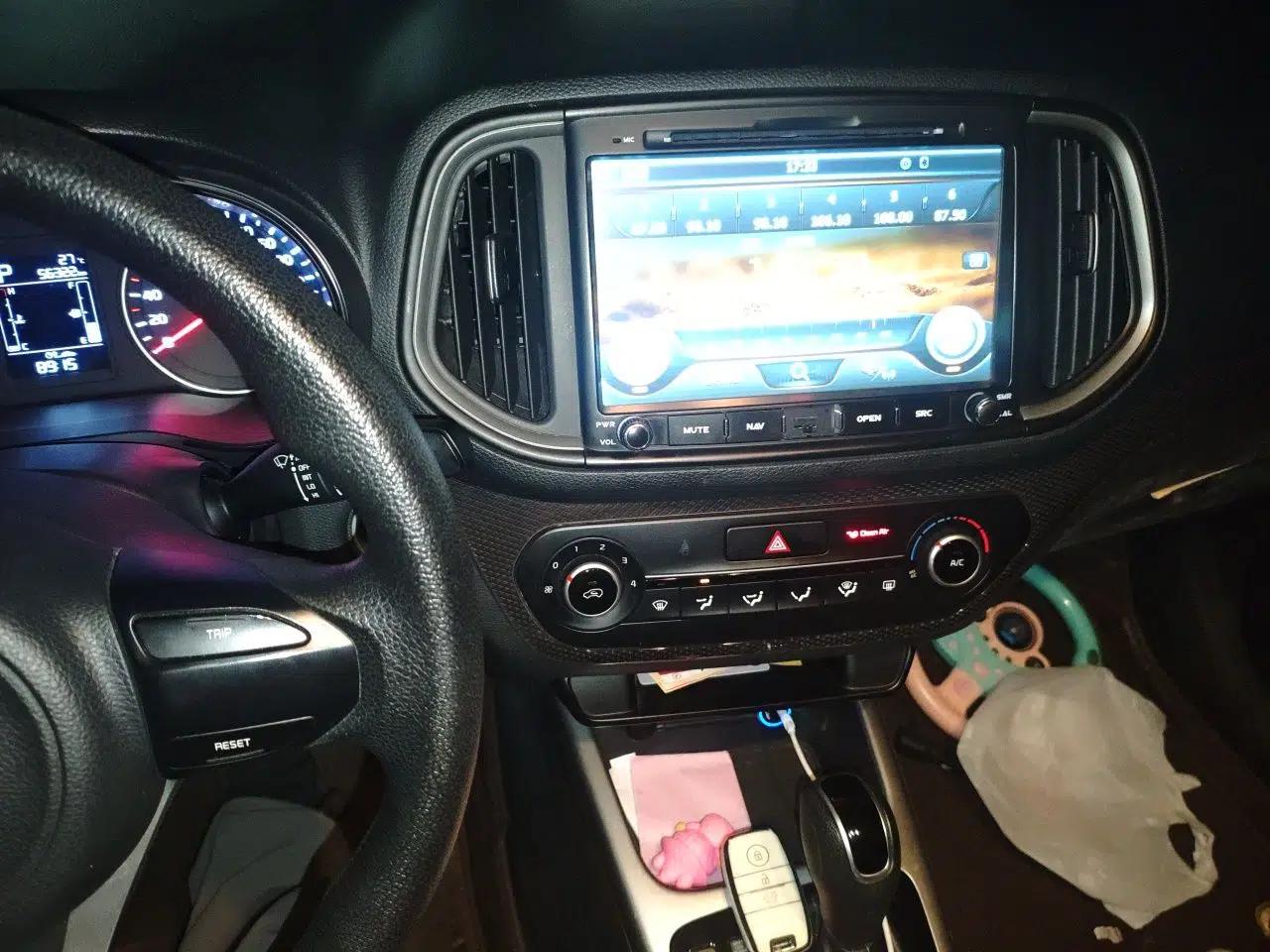 Kia KX3 2015 1.6L Automatic Two-Wheel Drive DLX — миниатюра 10
