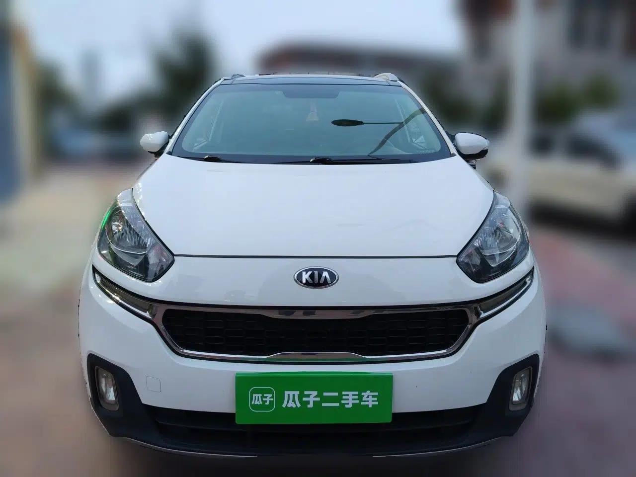 Kia KX3 2015 1.6L Automatic Two-Wheel Drive DLX — миниатюра 2